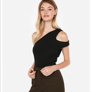 GREEN one shoulder crop top